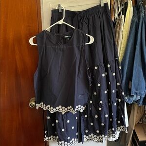 Alice Blue Matching Co Ord Set Top and Skirt Floral Navy Size M Medium Daisies